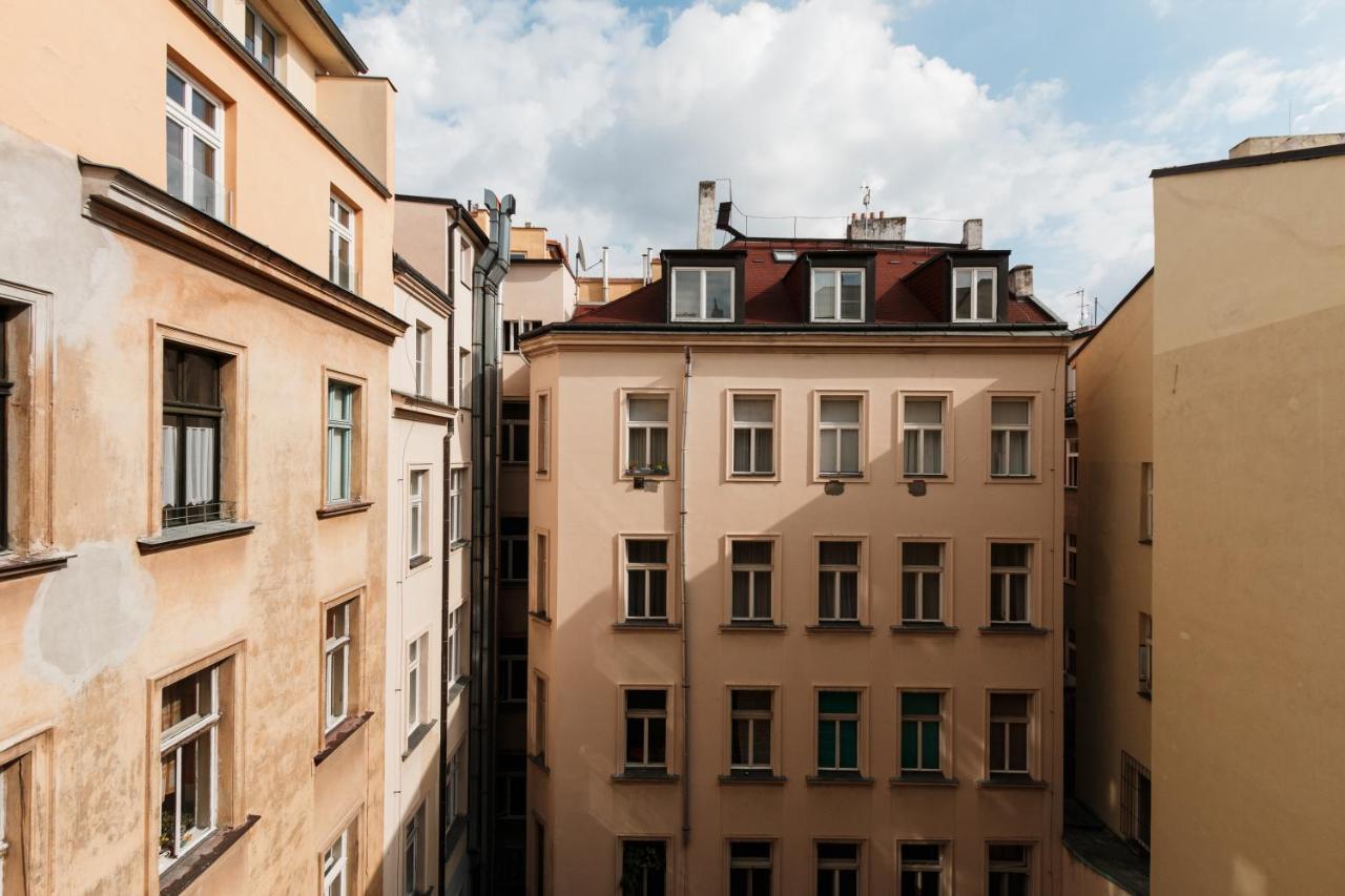 Prague Days - Stylish New Town Apartments Buitenkant foto