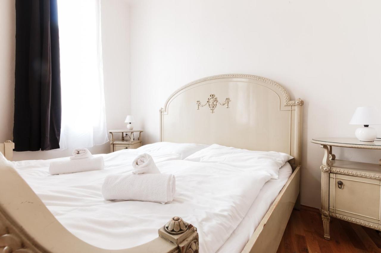 Prague Days - Stylish New Town Apartments Buitenkant foto