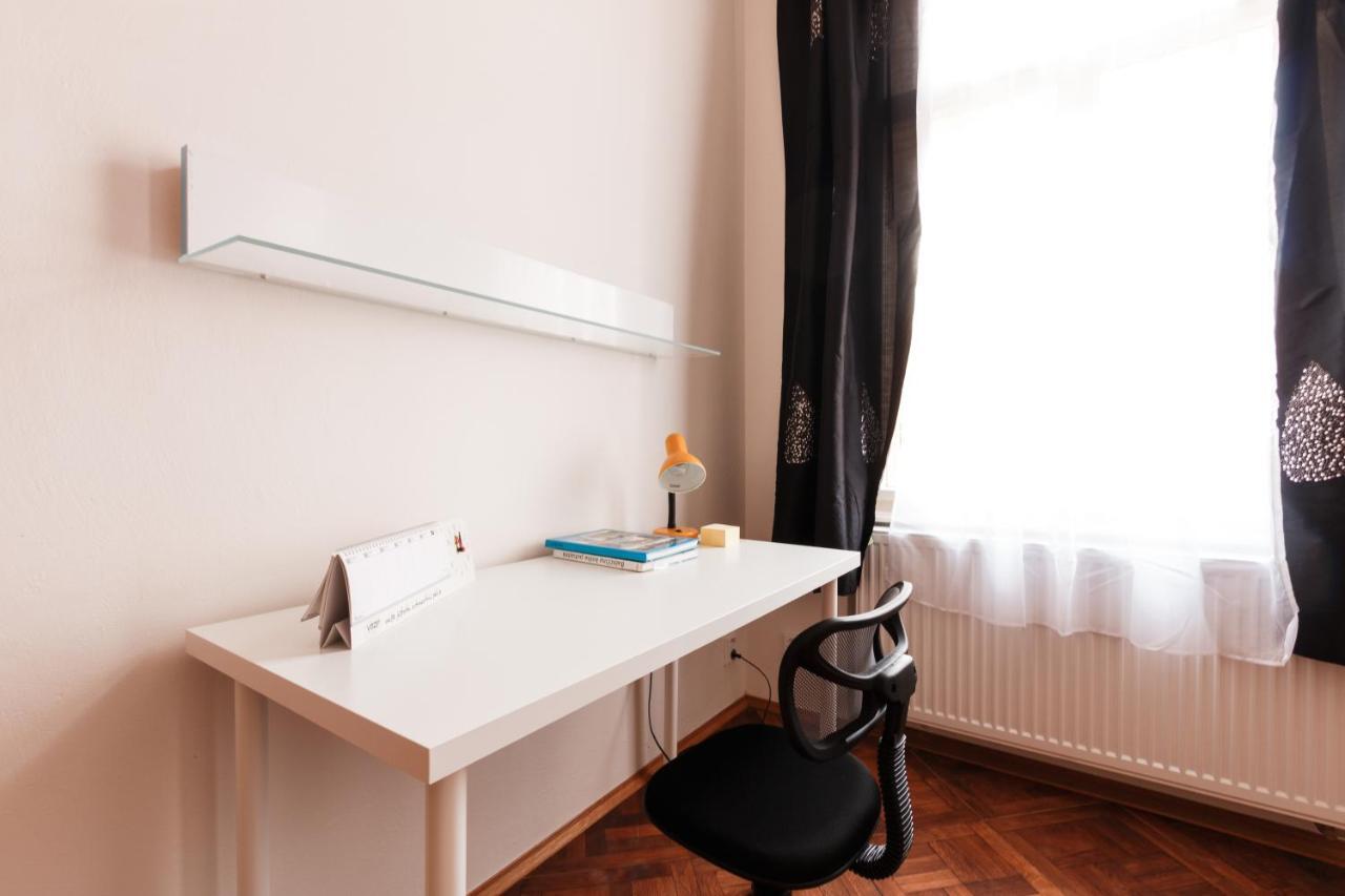Prague Days - Stylish New Town Apartments Buitenkant foto